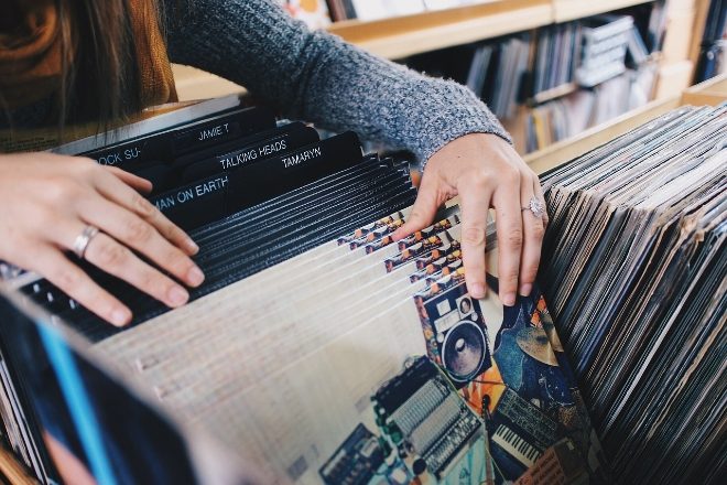 GENERATION Z – BUY MORE VINYL RECORDS THAN MILLENNIALS, NEW STUDY FINDS